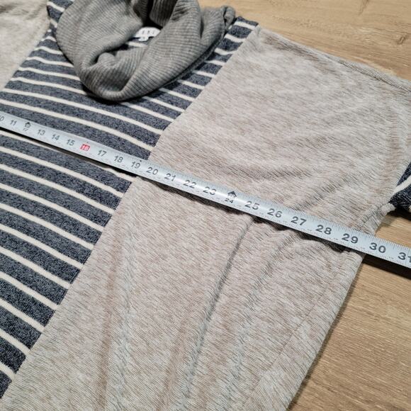 THML Anthropologie Size Medium Oversized Handkerchief Striped Pullover Cowl Neck - Picture 10 of 10